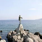 7896a * Opatija